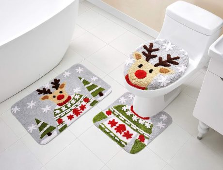 VCNY Home | Holiday Collection Ultra Plush Reindeer Christmas Bath Décor Rug and Toilet