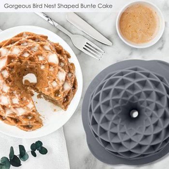  Silicone Bundt Cake Pan￼