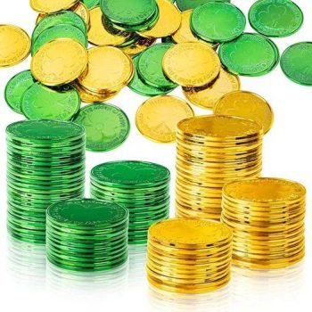  50 Pieces Plastic Gold Coins Shamrock Lucky Coins for St Patricks Day￼