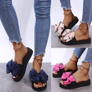 Women bow slippers￼