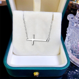  Silver Cross Pendant Necklace￼