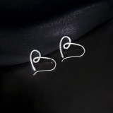 New Classic Love Stud Earrings￼